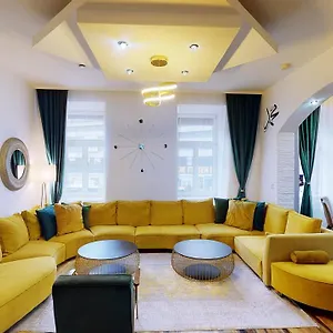 Bilici Gmbh Apartman